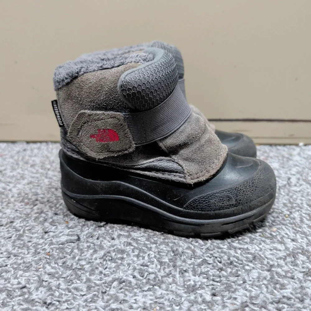 The North Face Alpenglow II Winter Boots Toddler Size 9T Grey Black